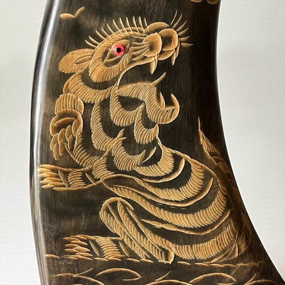 Vintage Hand-Carved Water Buffalo Horn Pair Dragon & Tiger Asian Art Decor - Picture 4 of 11